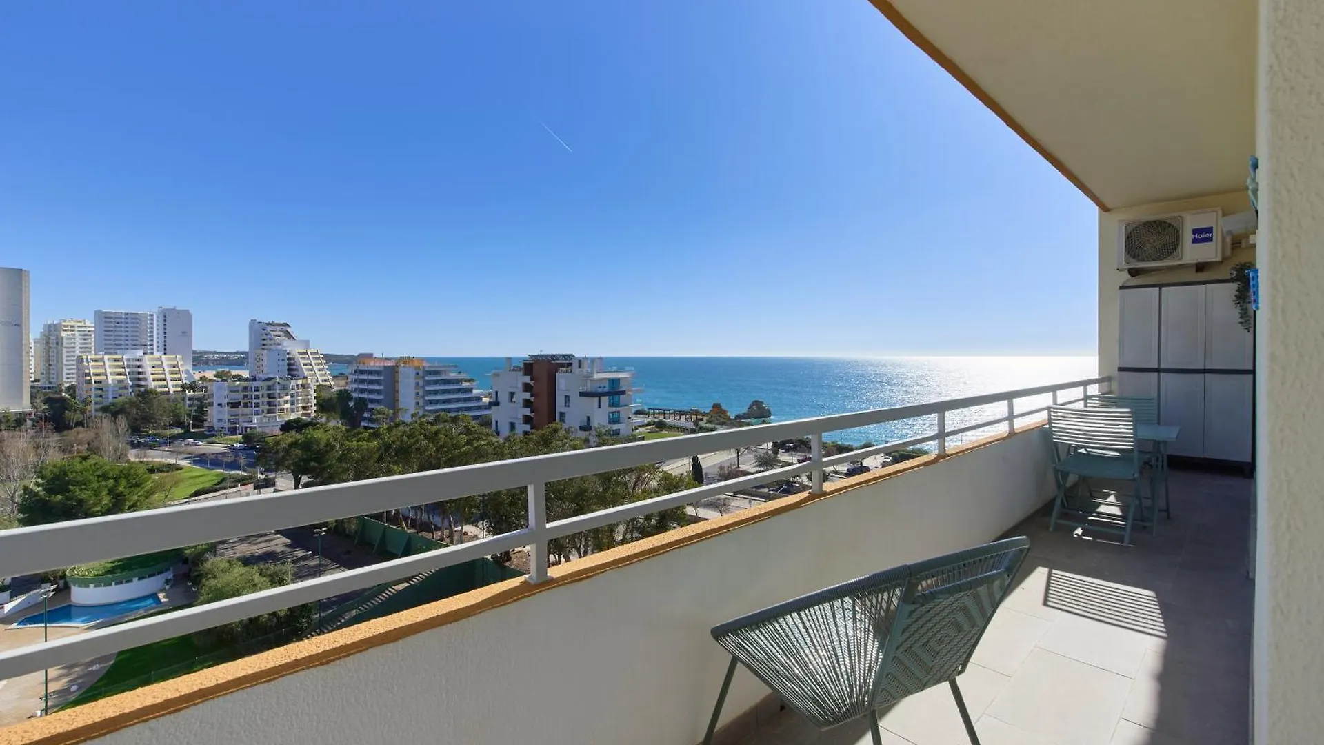 Cosy 2 Bedroom Ap Near The Praia Da Rocha Portimão Portugal