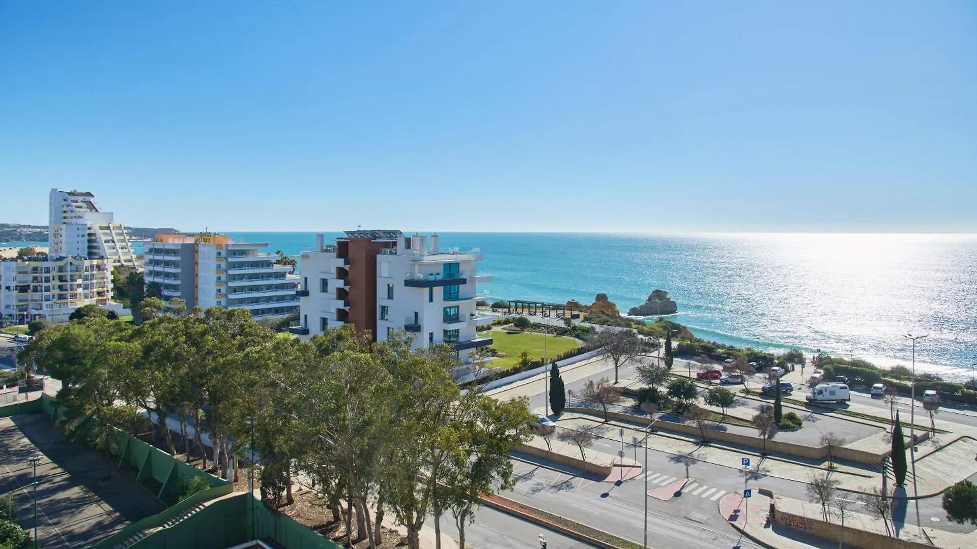 Cosy 2 Bedroom Ap Near The Praia Da Rocha Portimão